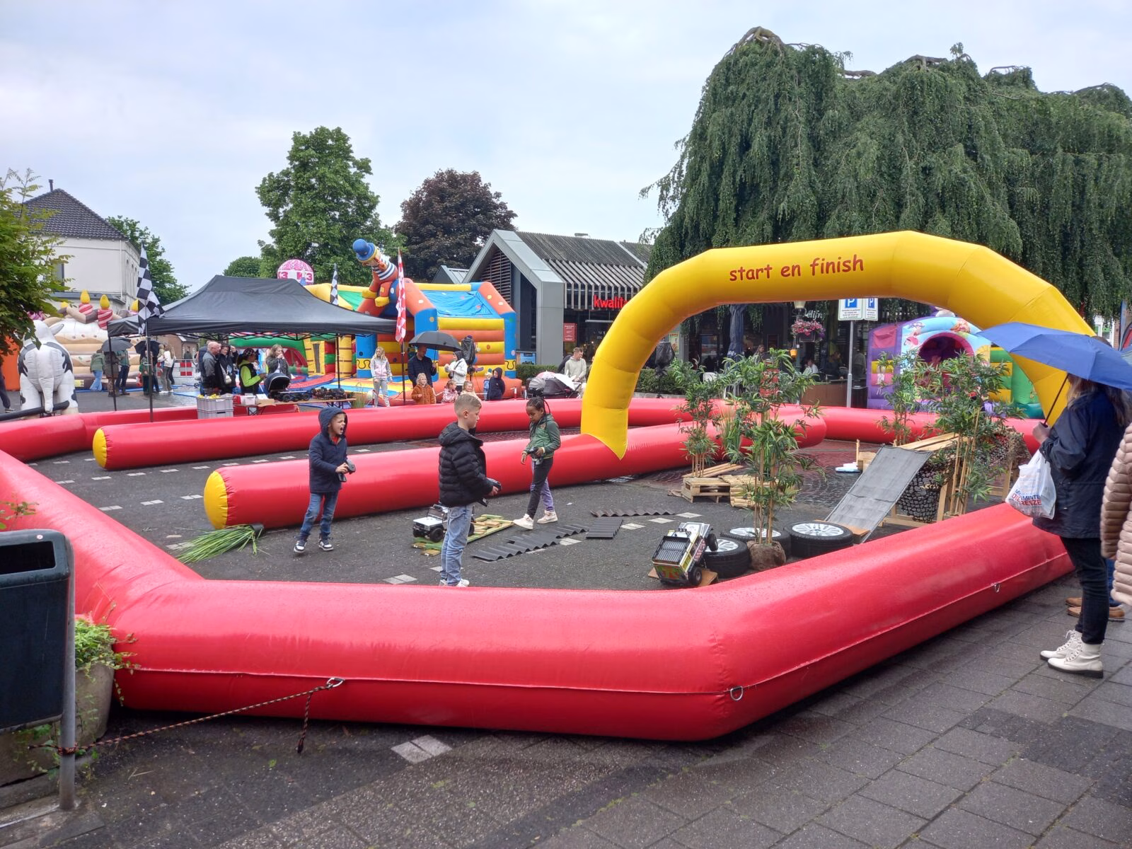 Radiografische Monster Trucks inclusief 4 uur begeleiding